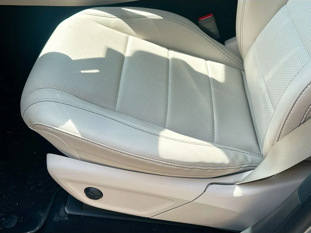 Used 2024 Gray Mercedes-Benz GLE 450 image 20