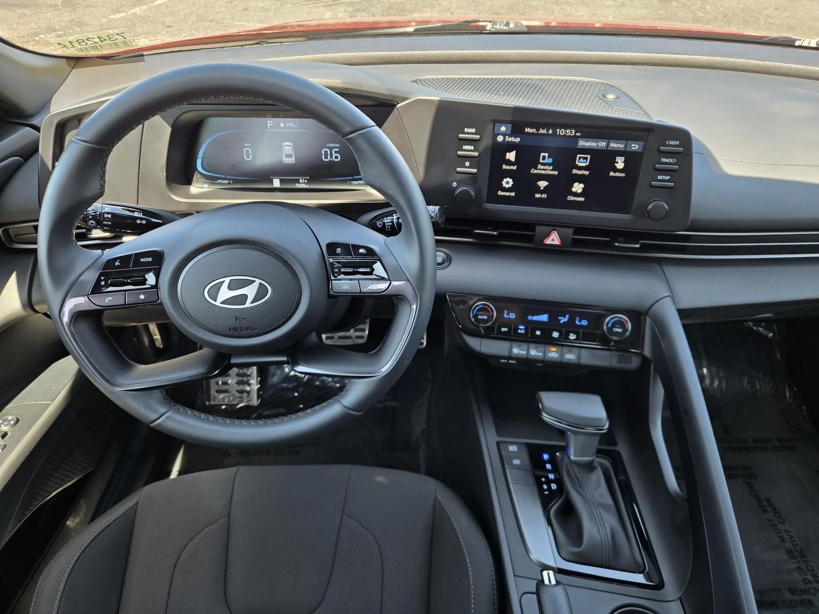 Used 2025 Ultimate Red Hyundai SEL Sport IVT image 7