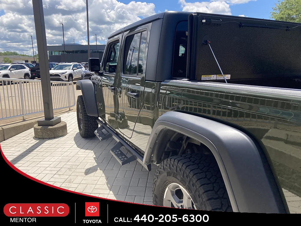 Used 2023 Sarge Green Clear Coat Jeep Rubicon image 2