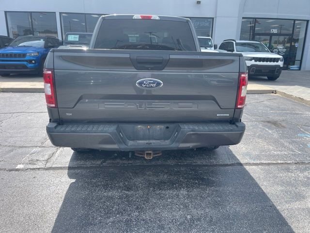 Used 2018 Gray Ford XLT image 6
