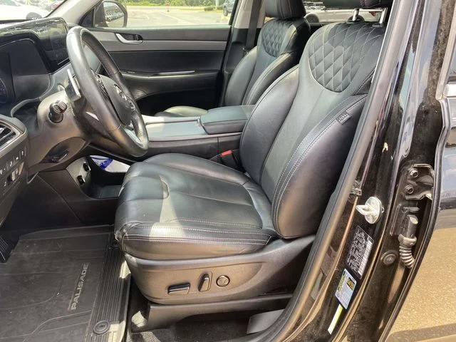 Used 2021 Black Hyundai SEL image 11