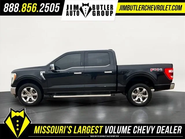Used 2022  Ford XL image 2