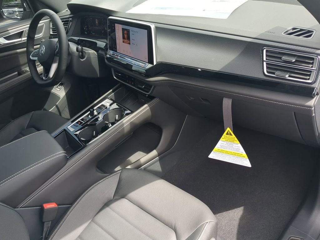 New 2026 White/off-white Volkswagen 2.0T SEL R-Line Black image 13