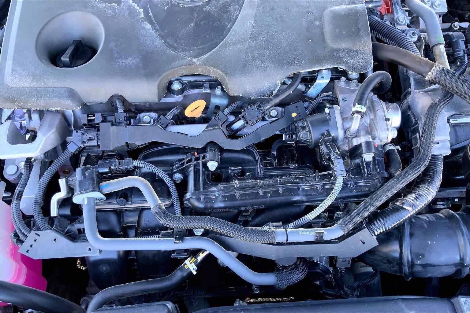 Used 2025 UNDERGROUND Toyota XLE image 33