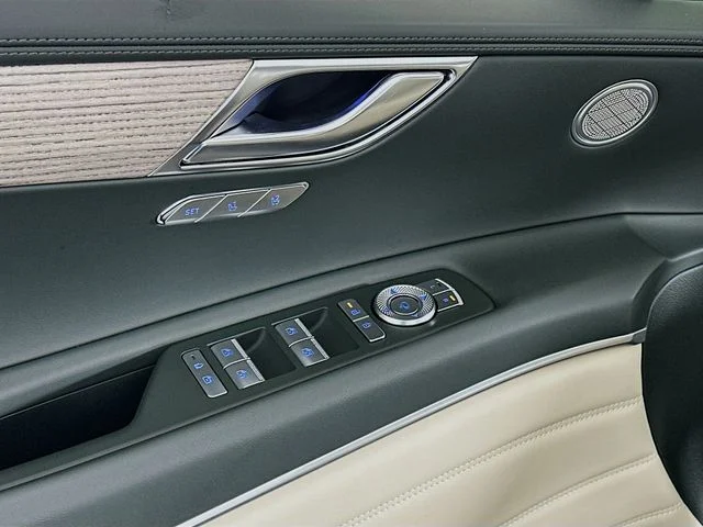 New 2026 Gray Genesis 2.5T Select image 11