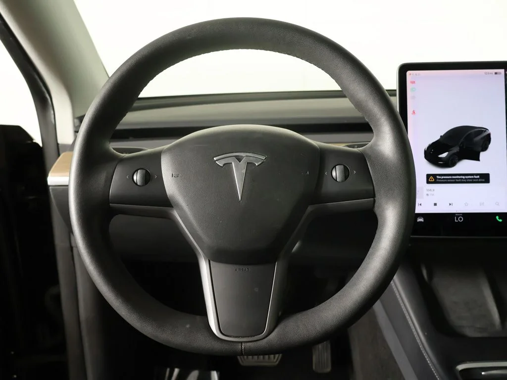 Used 2021 Black Tesla Long Range image 45