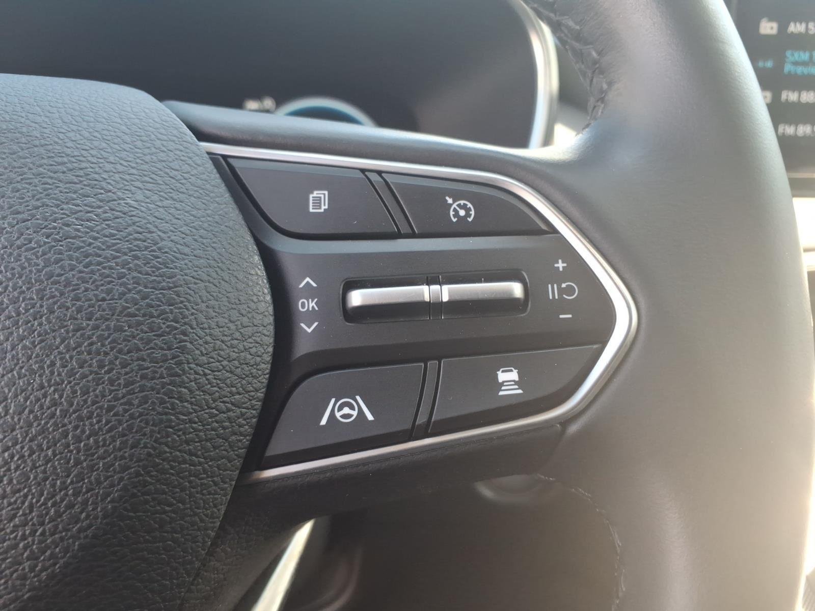 Used 2022 Shimmering Silver Hyundai SEL image 29