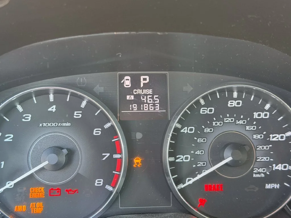 Used 2012 Silver Subaru 2.5i image 5