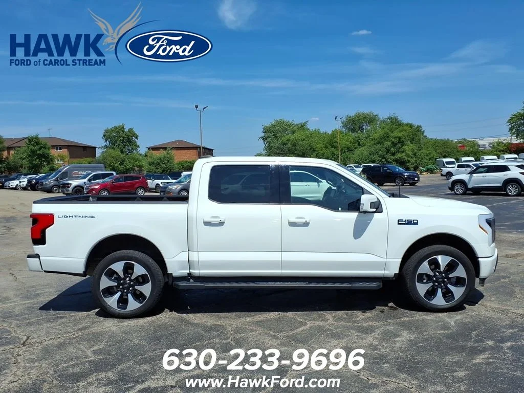 Used 2025 White Ford Platinum image 8