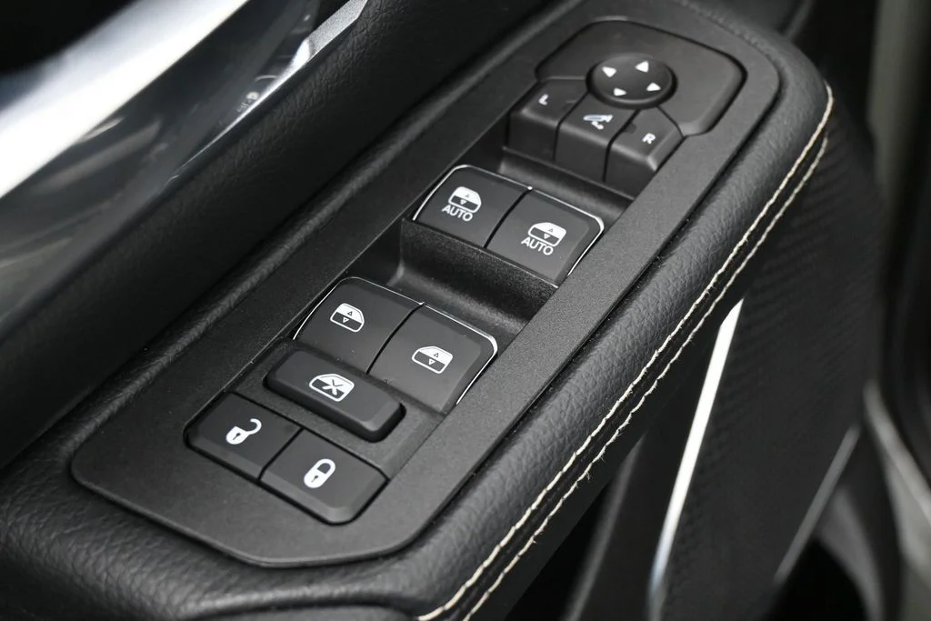 Used 2026 Canyon Lake Ram Laramie image 14