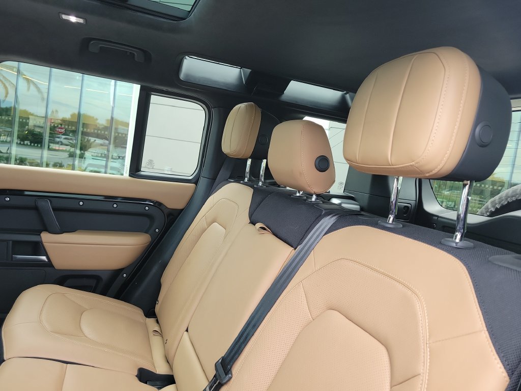 Certified Used 2025 Black Land Rover X image 14