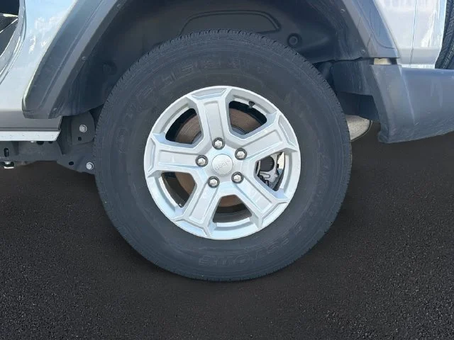 Certified Used 2021 Silver Jeep Sport S image 10