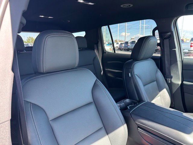 2026 Chevrolet Traverse LT - Photo 32