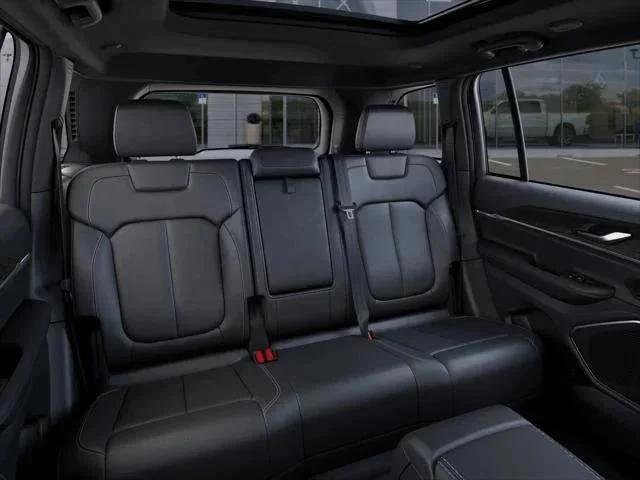 New 2026 Bright White Clear-Coat Exterior Paint Jeep Limited image 67