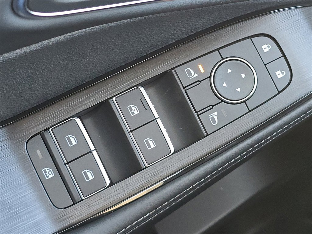 New 2026 Super Black Nissan Platinum image 21