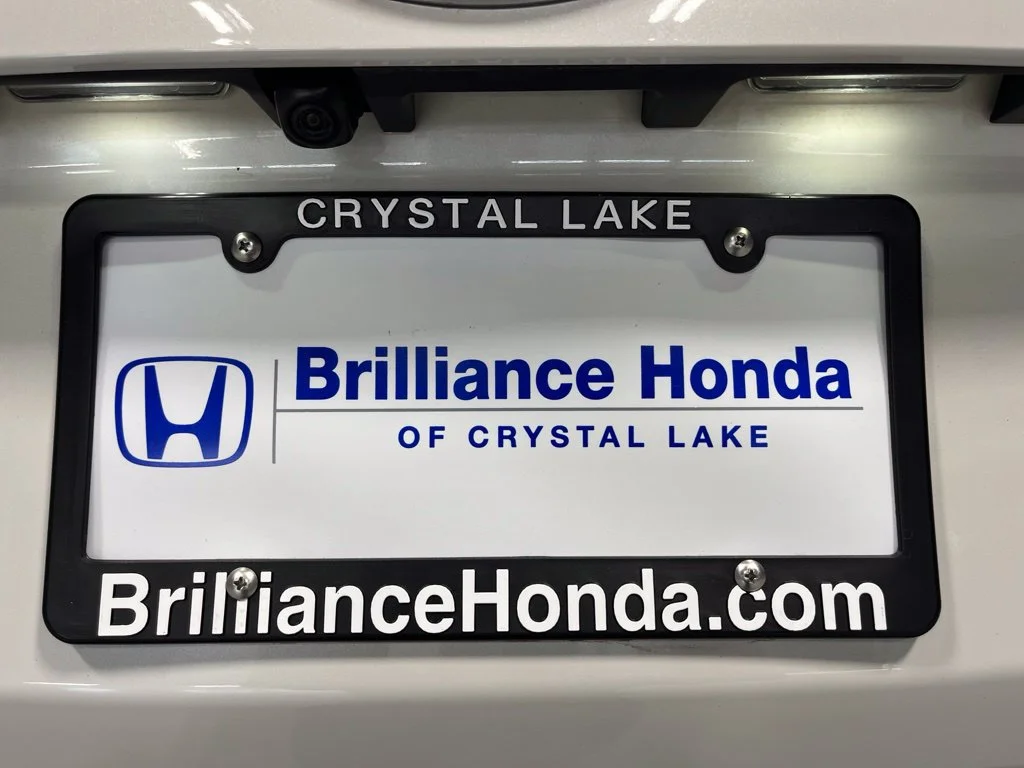 Used 2020 Crystal White Pearl Subaru Limited image 39