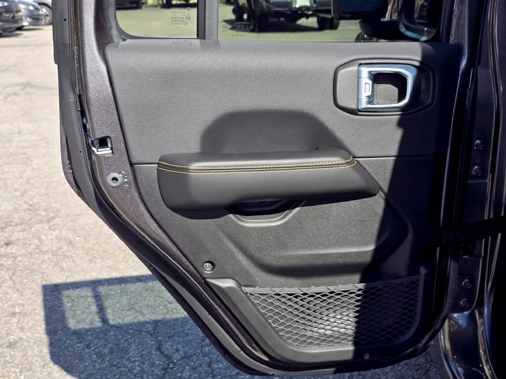 New 2026 Gray Jeep Sahara image 37