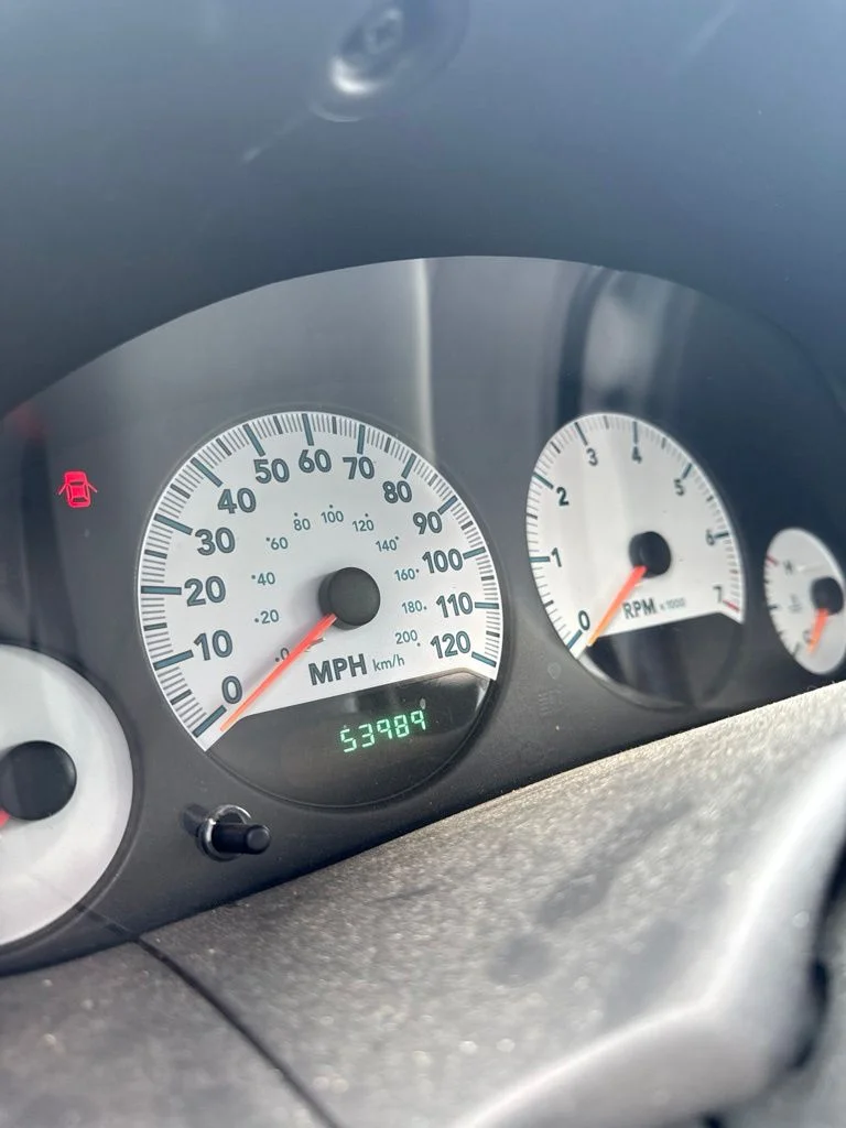 Used 2007 White Dodge SE image 15