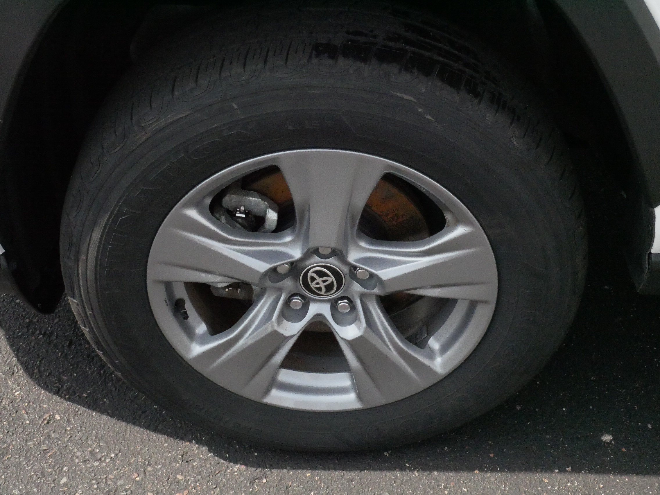 Certified Used 2025 ICE CAP Toyota Hybrid LE image 15