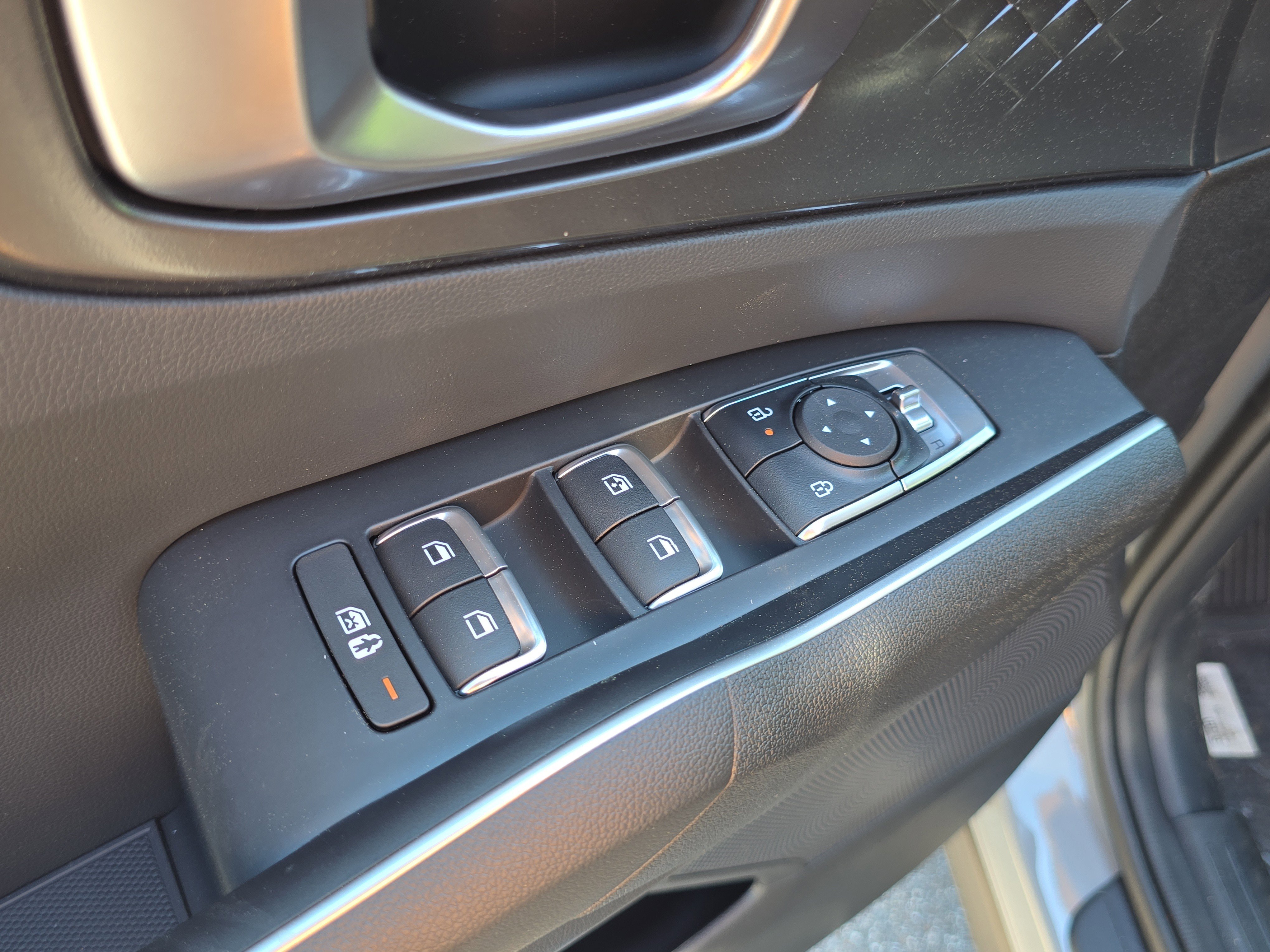 New 2026 Wolf Gray Kia S image 19