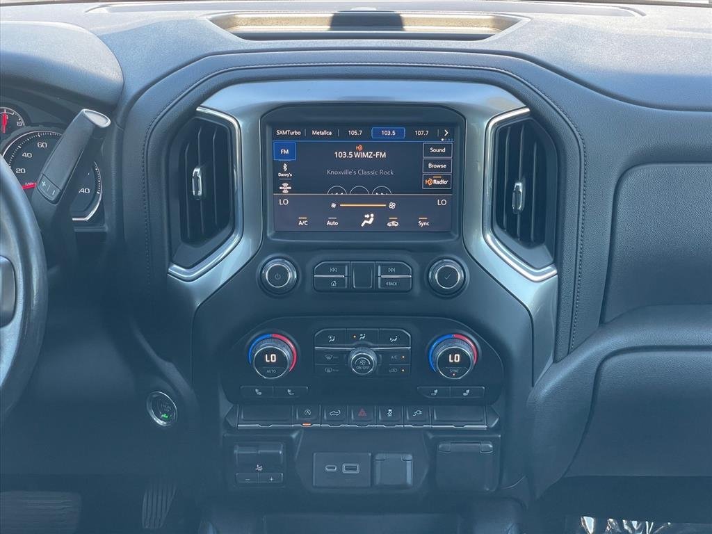 Used 2020 NORTHSKY BLUE METALLIC Chevrolet RST image 16