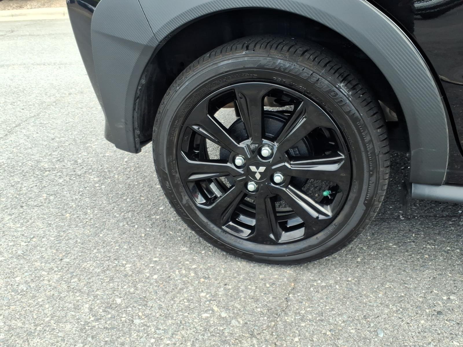 Used 2024 Jet Black Metallic Mitsubishi Black Edition image 10