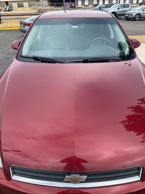 Used 2011 Chevrolet Impala LT with VIN 2G1WB5EK8B1253692 for sale in Sioux City, IA