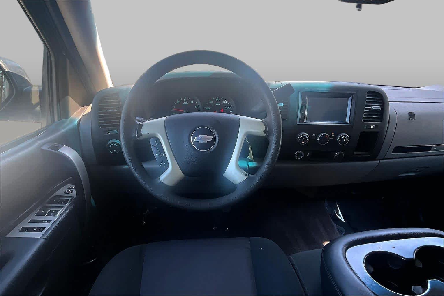 Used 2012 Graystone Metallic Chevrolet LS image 5