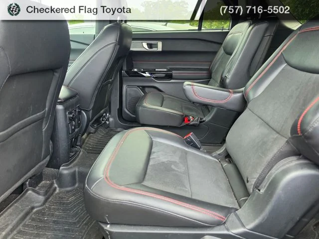 Used 2022 White Metallic Ford ST-Line image 17