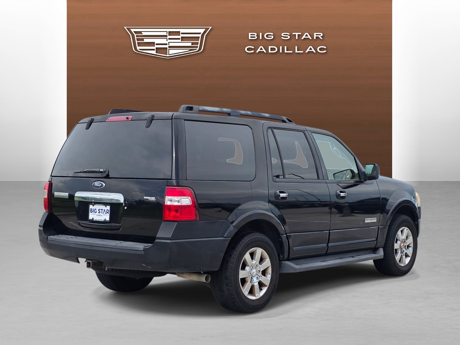 Used 2008 Black Clearcoat Ford SSV image 4