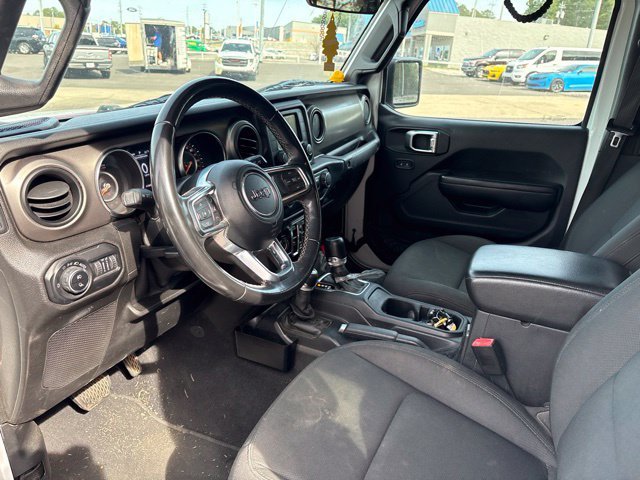 Used 2020 White Jeep Sport image 8