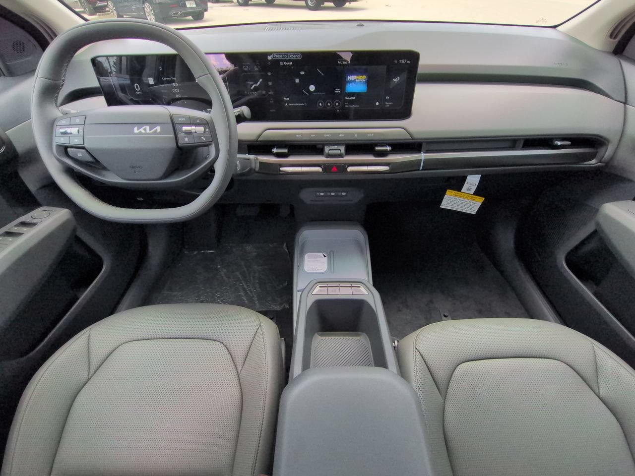 New 2027 Aurora Black Pearl Kia Wind image 16