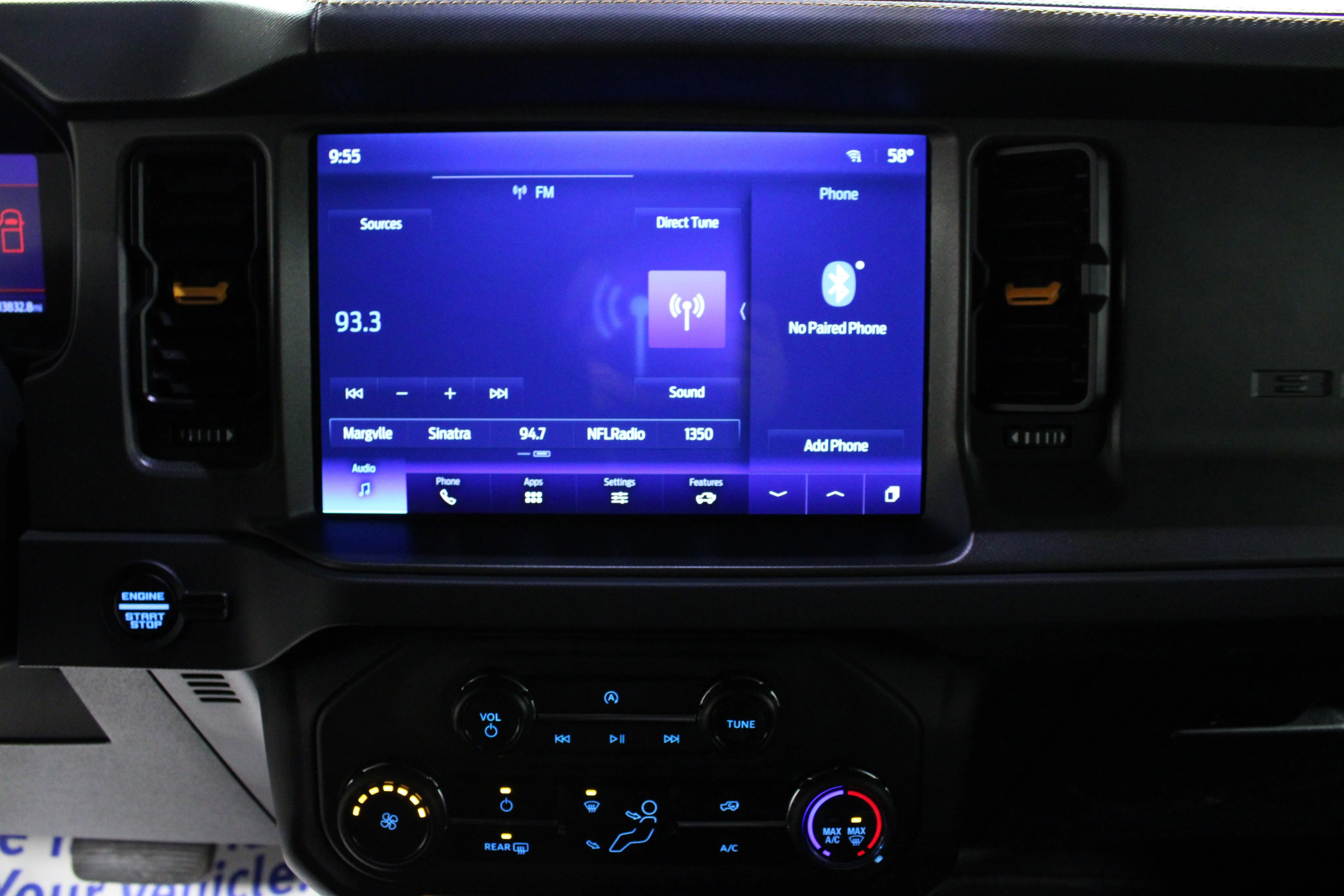 Used 2024 Shadow Black Ford Badlands image 21