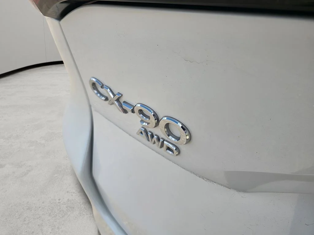 Used 2024 Rhodium White Premium Mazda 3.3 Turbo Select image 30