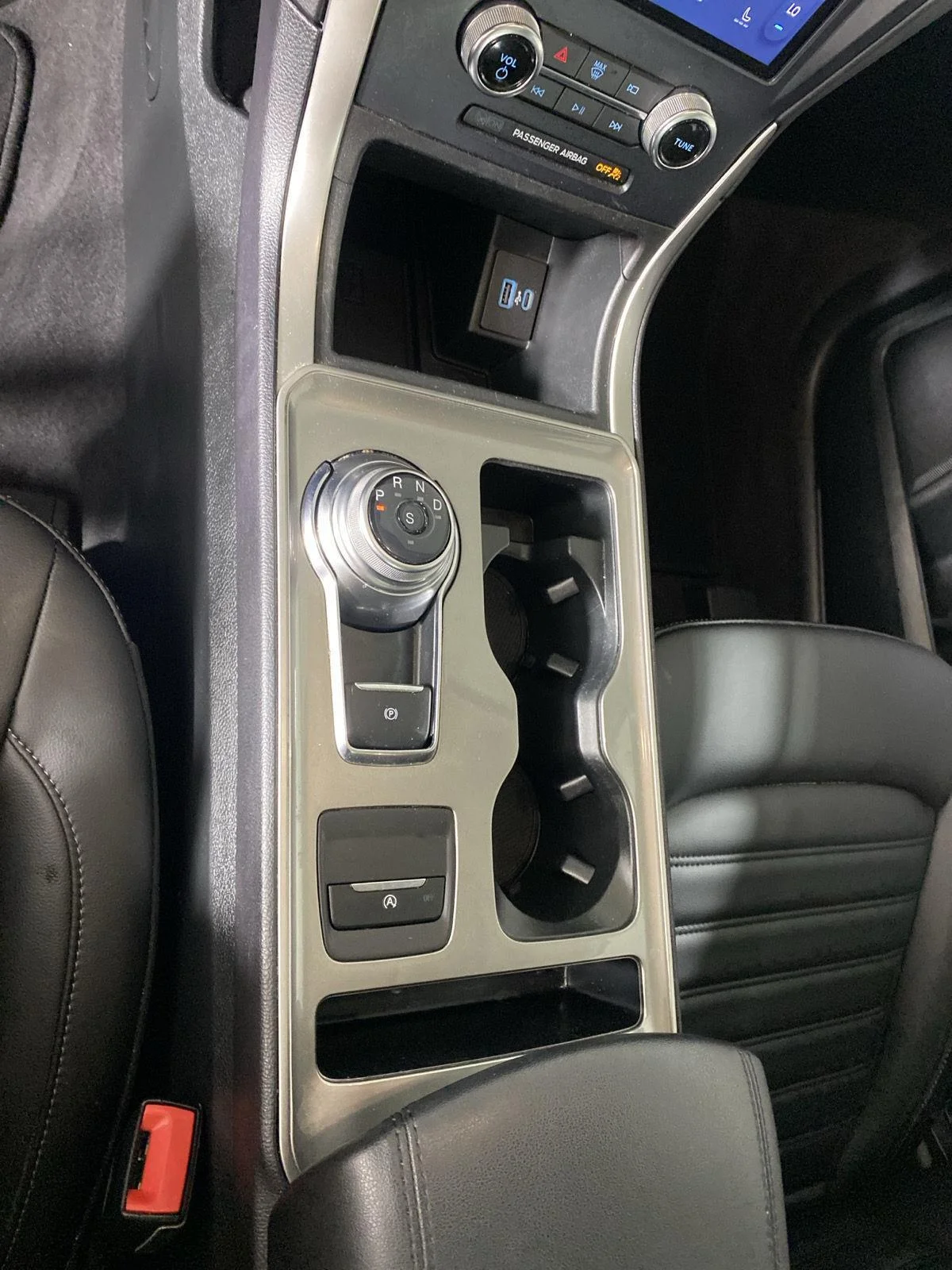 Used 2023 Carbonized Gray Ford SEL image 28
