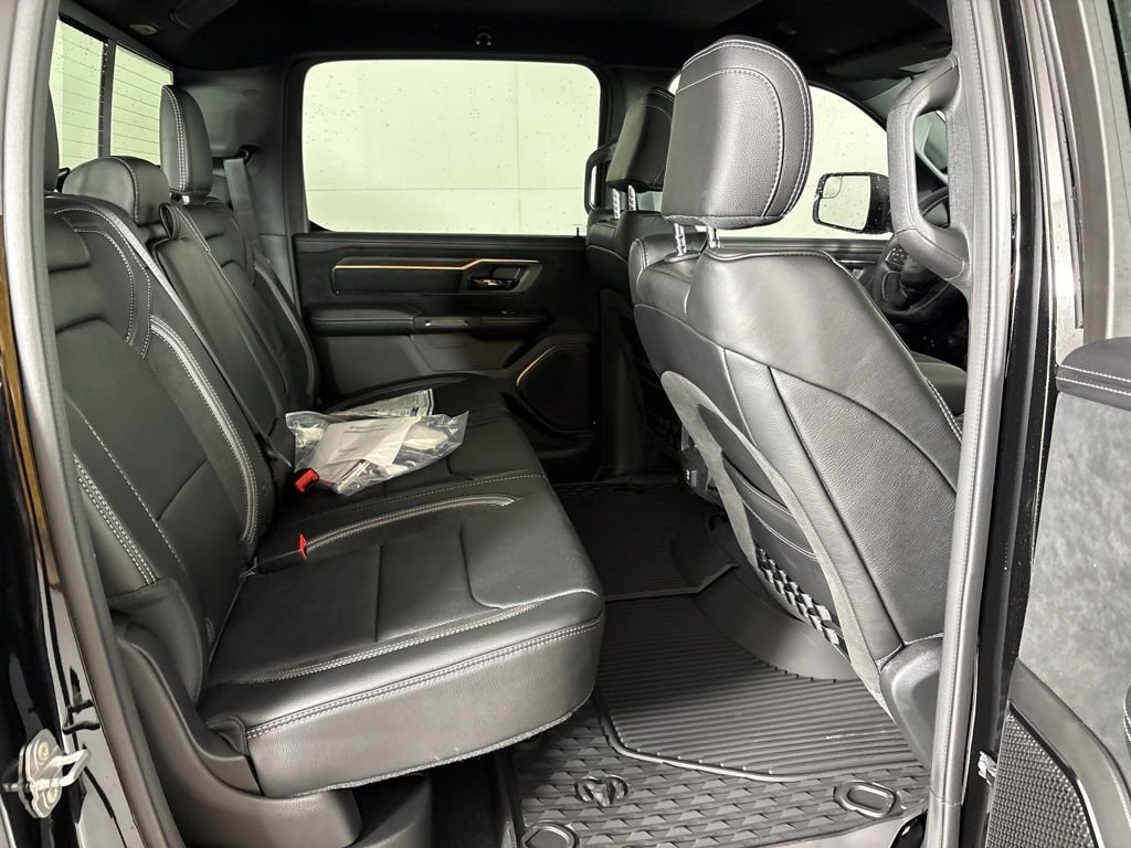 New 2026 Diamond Black Crystal Pearl-Coat Exterior Paint RAM RHO image 18