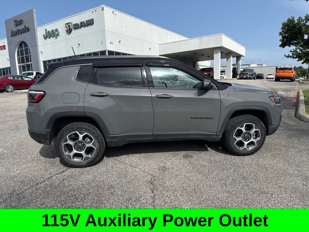 Certified Used 2022 Gray Jeep Trailhawk image 7