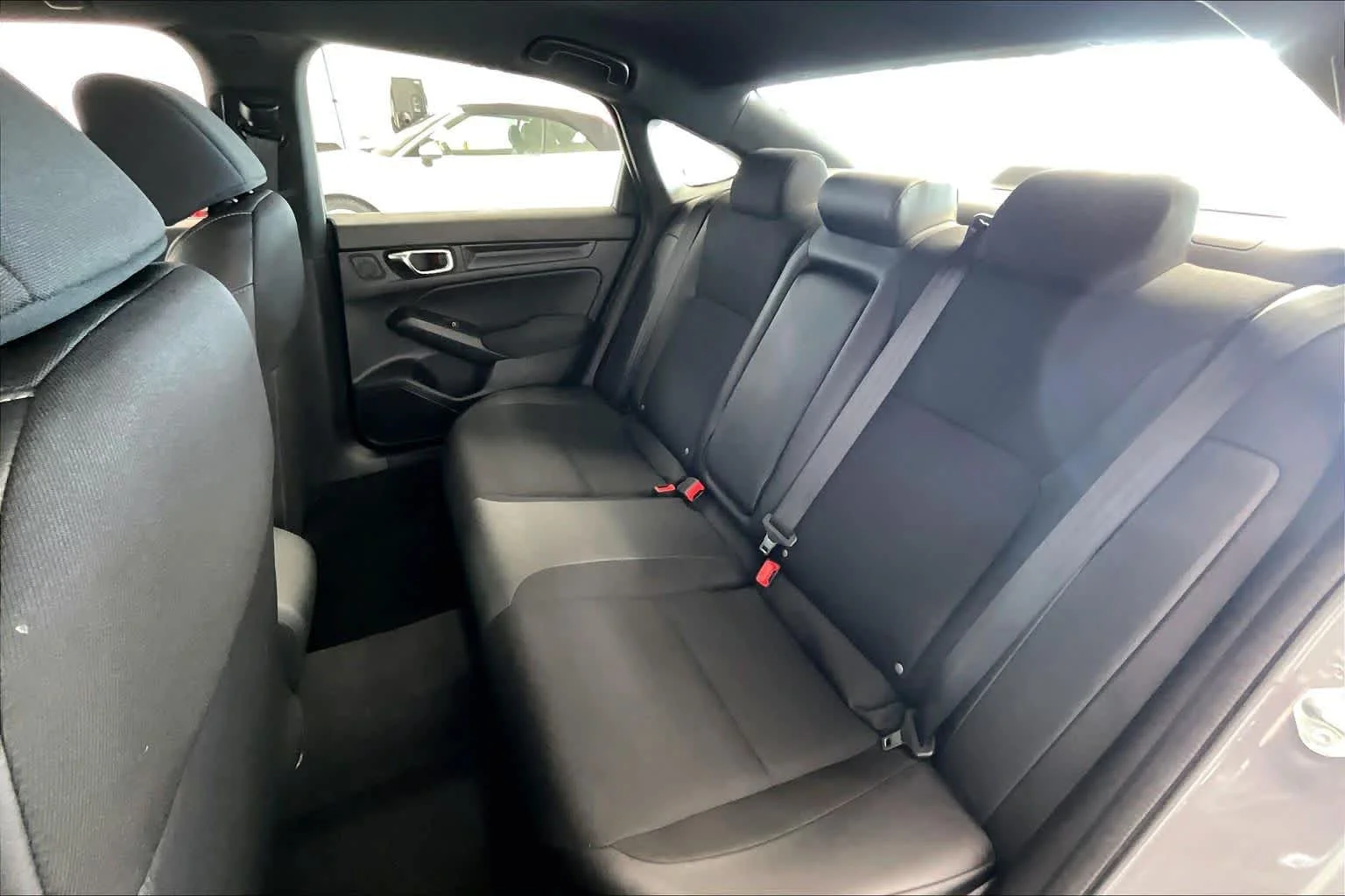 Used 2025 Urban Gray Pearl Honda Sport image 27