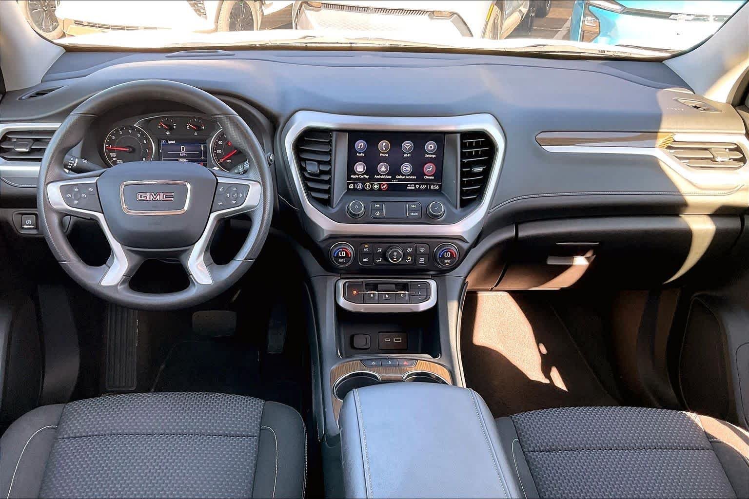 2023 GMC Acadia SLE - Photo 15