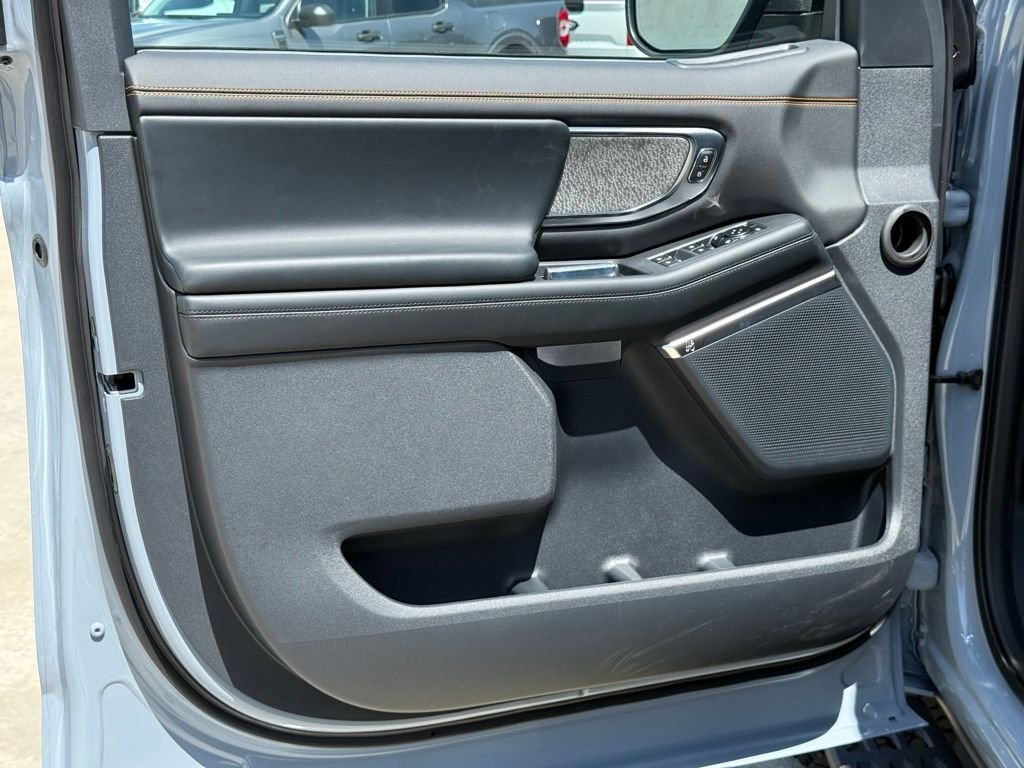 New 2026 Glacier Gray Metallic Tri-Coat Ford Tremor® image 15