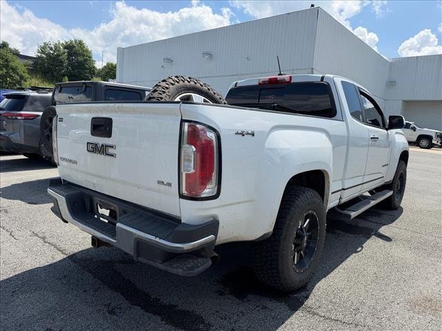Used 2016 Summit White GMC 4WD SLE image 11