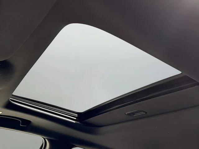 Used 2021 Gray Jeep Limited image 18