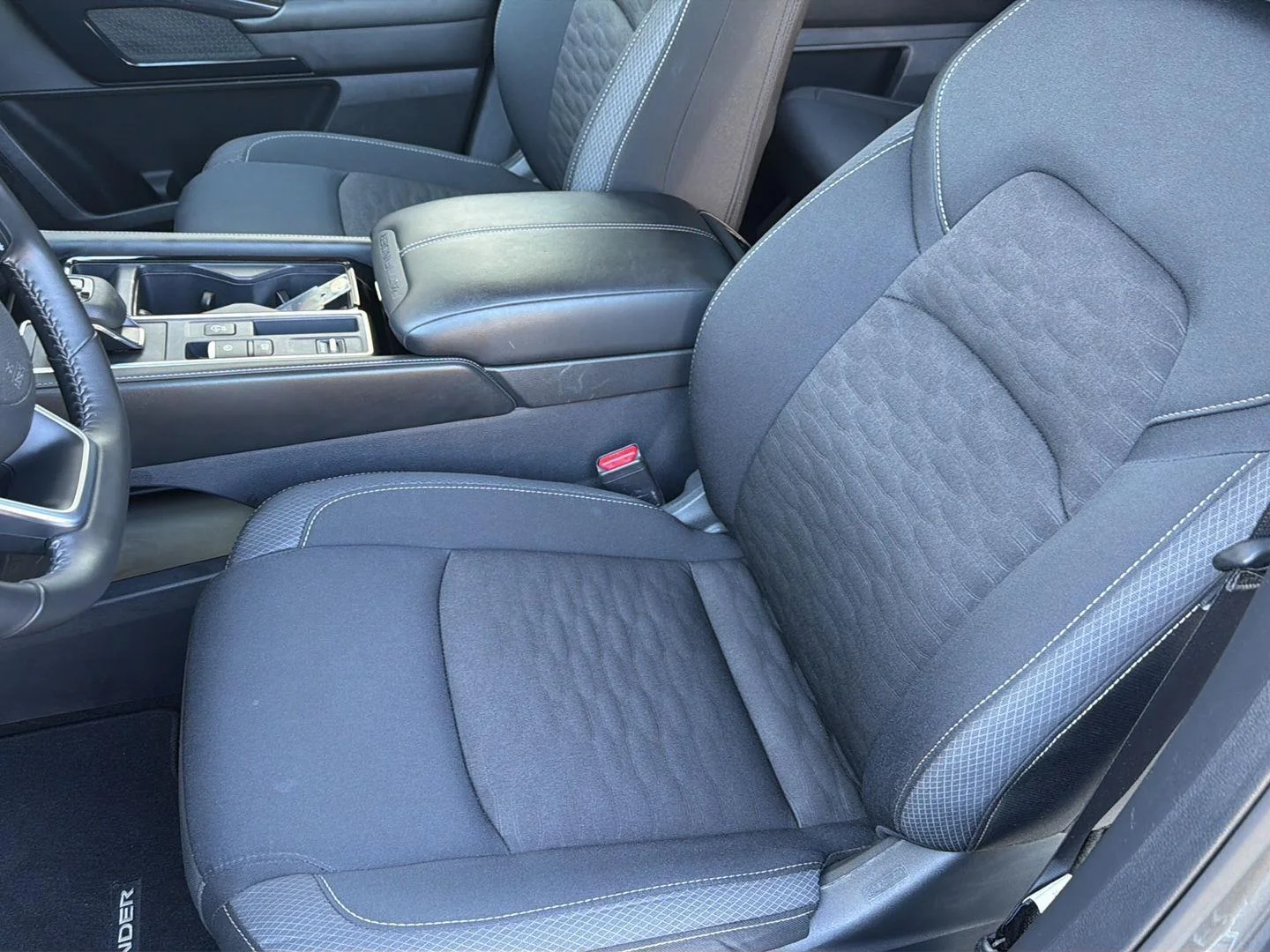 Used 2025 Gun Metallic Nissan SV image 31