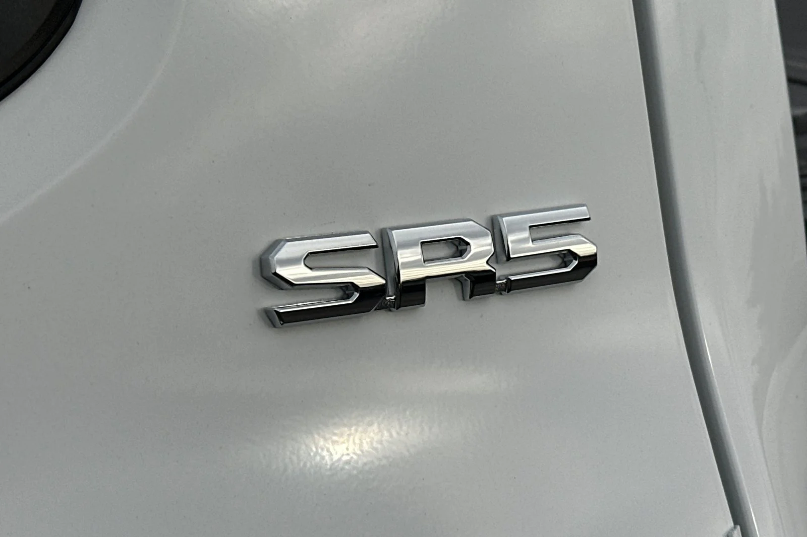 New 2026 Ice Cap Toyota SR5 image 26