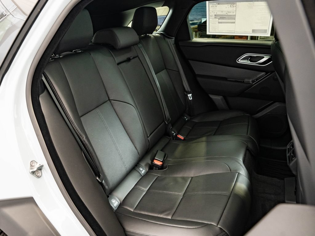 New 2026 Arroios Grey Land Rover S image 46