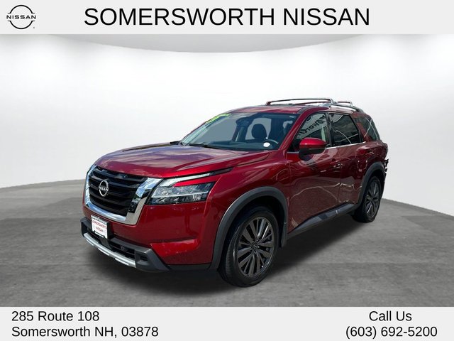 2023 Nissan Pathfinder SL