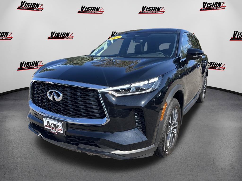 Used 2024 Black INFINITI PURE image 1