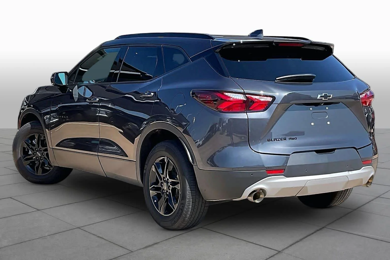 Used 2021 Iron Gray Metallic Chevrolet LT image 12
