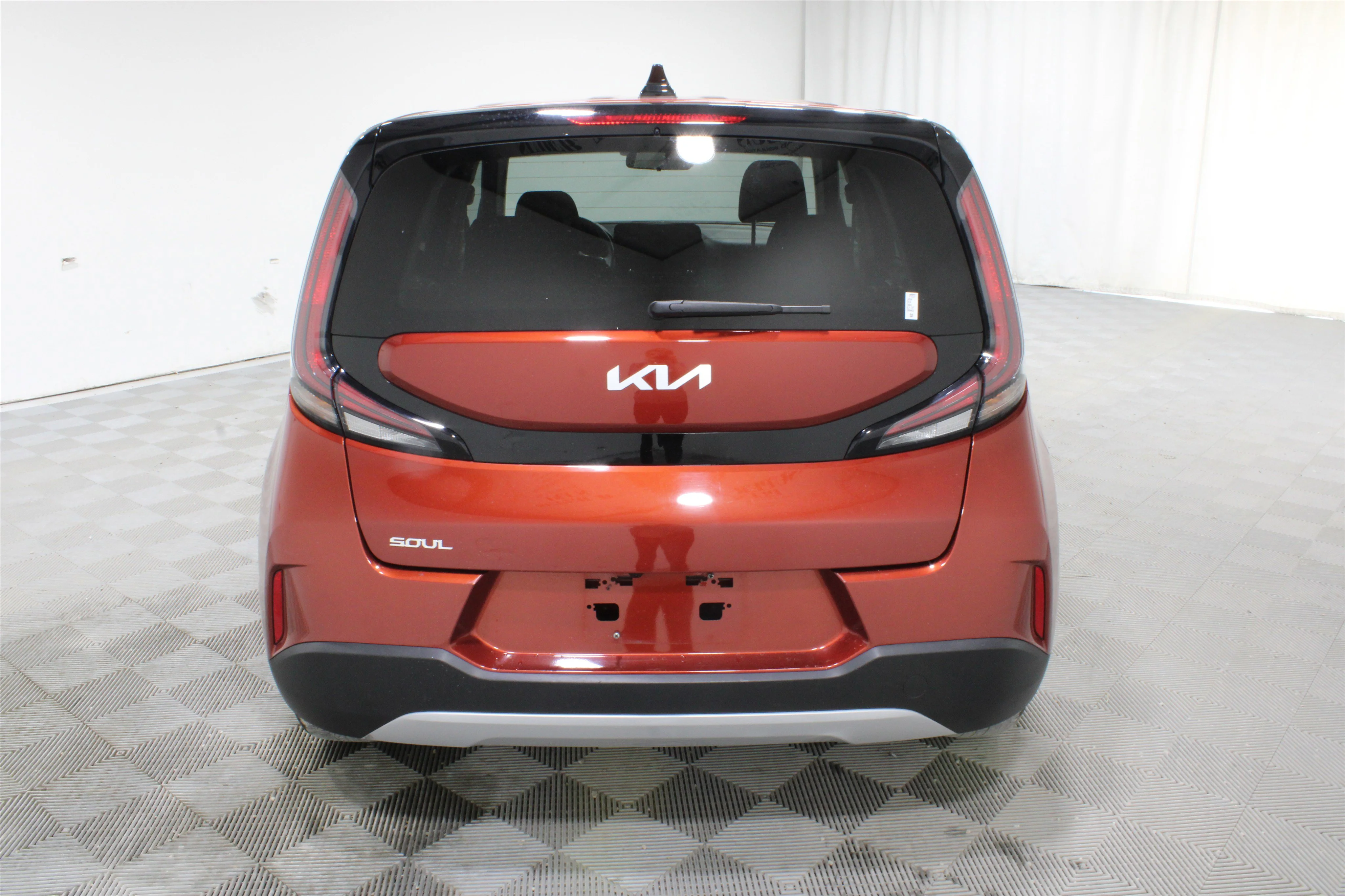2024 Kia Soul LX - Photo 27