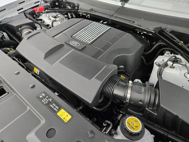 2026 Land Rover Defender V8 - Photo 19